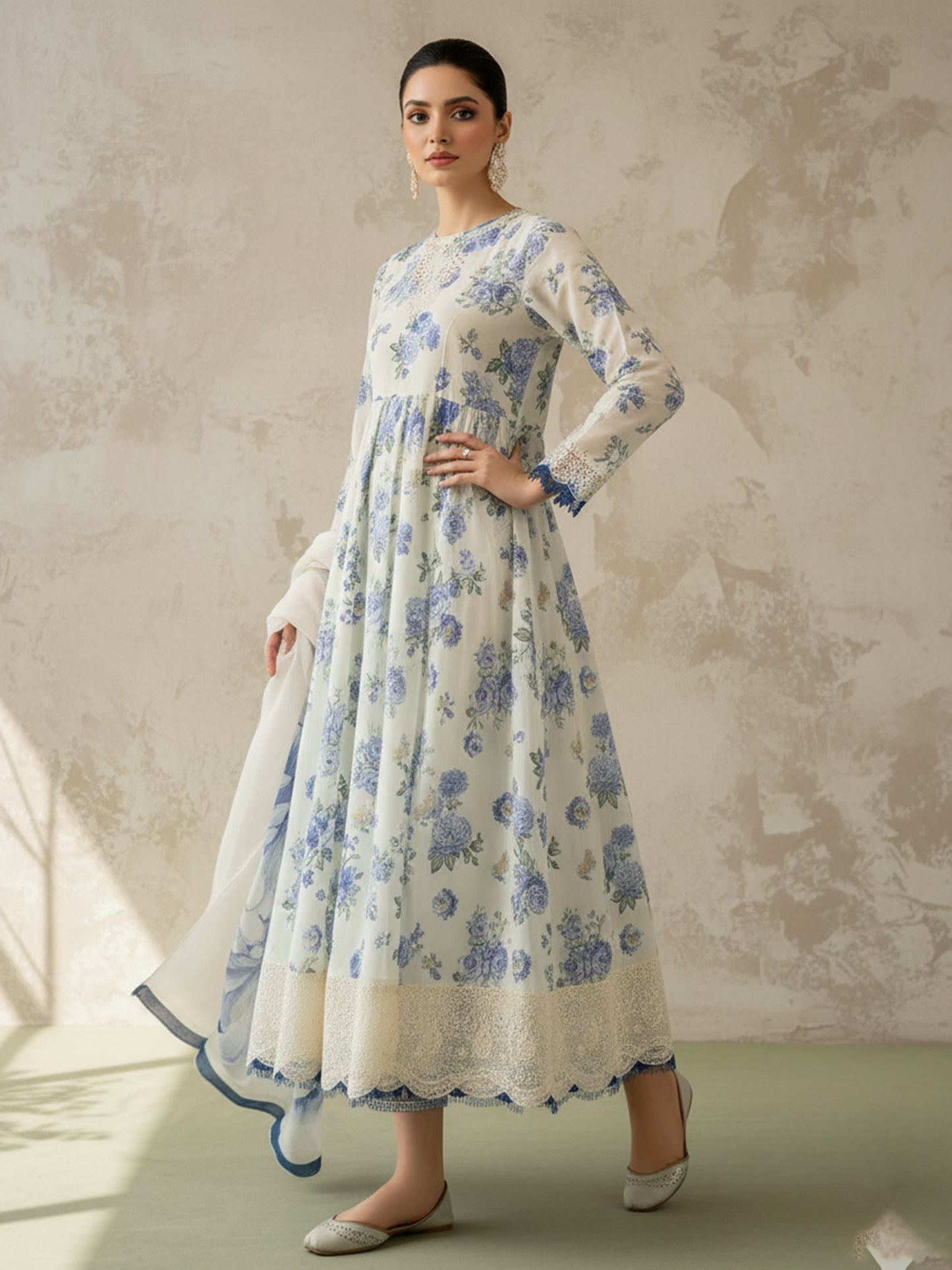 BAROQUE Heirloom Rose: Romantic Dhanak 3PC Suit - Classic Floral with Polka Dot Border