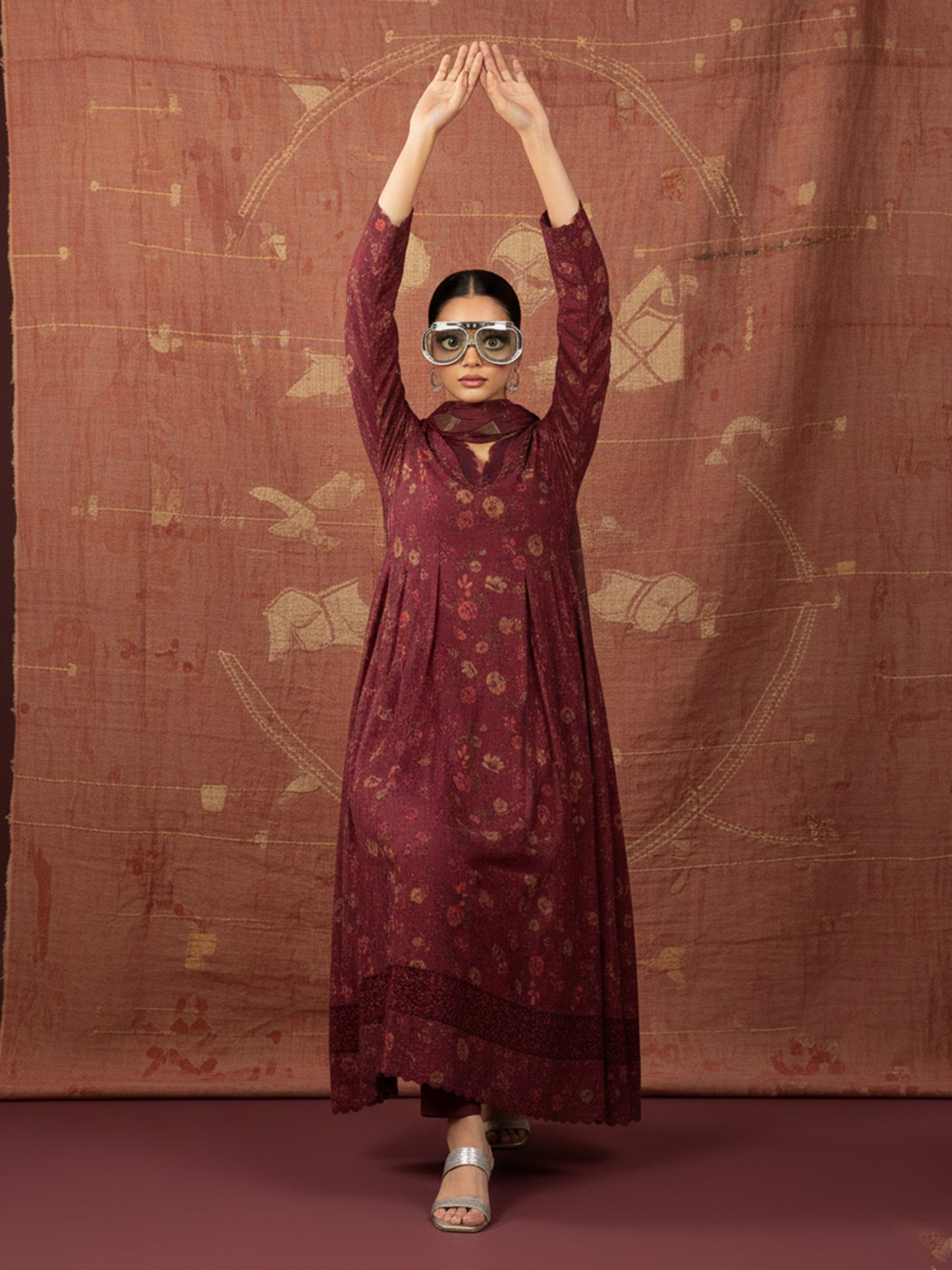 IZNIK Luxe Velour: Deep Toned Dhanak 3PC Suit - Intricate Print for a Woven Effect